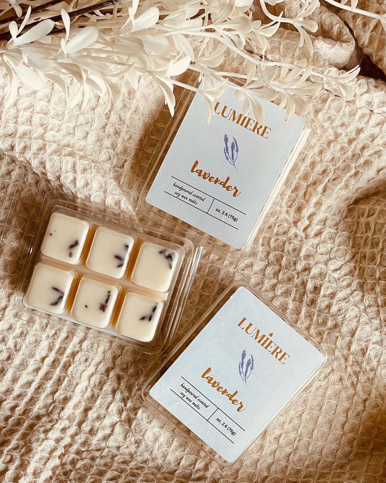 Lumiere Soy Wax Lavender Melts Clamshell